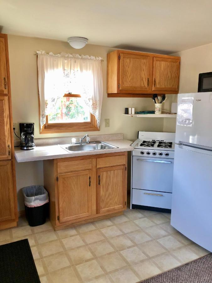Miller'S Cottages Ontonagon Bagian luar foto