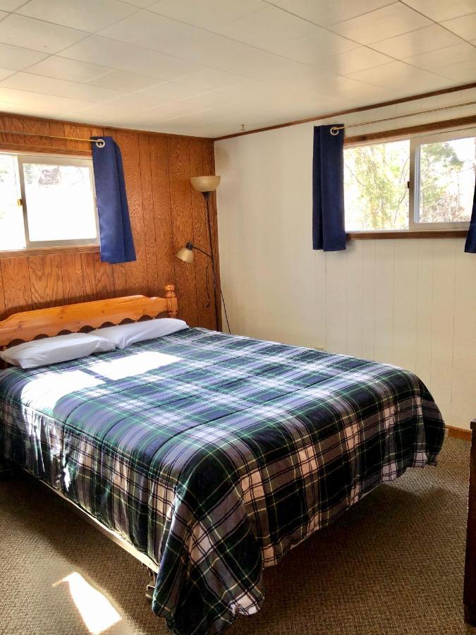 Miller'S Cottages Ontonagon Bagian luar foto